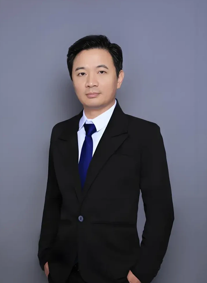 海南师范大学师资队伍介绍封面